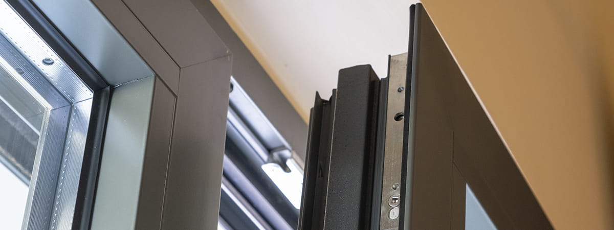 Алюминиевое окно | Алюмир