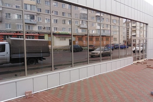 Что такое панорамное остекление, какие есть виды?